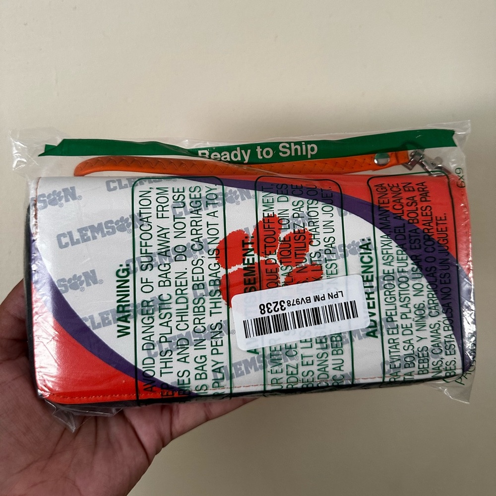 Clemson Tigers Curve Zip Organizer Wallet
